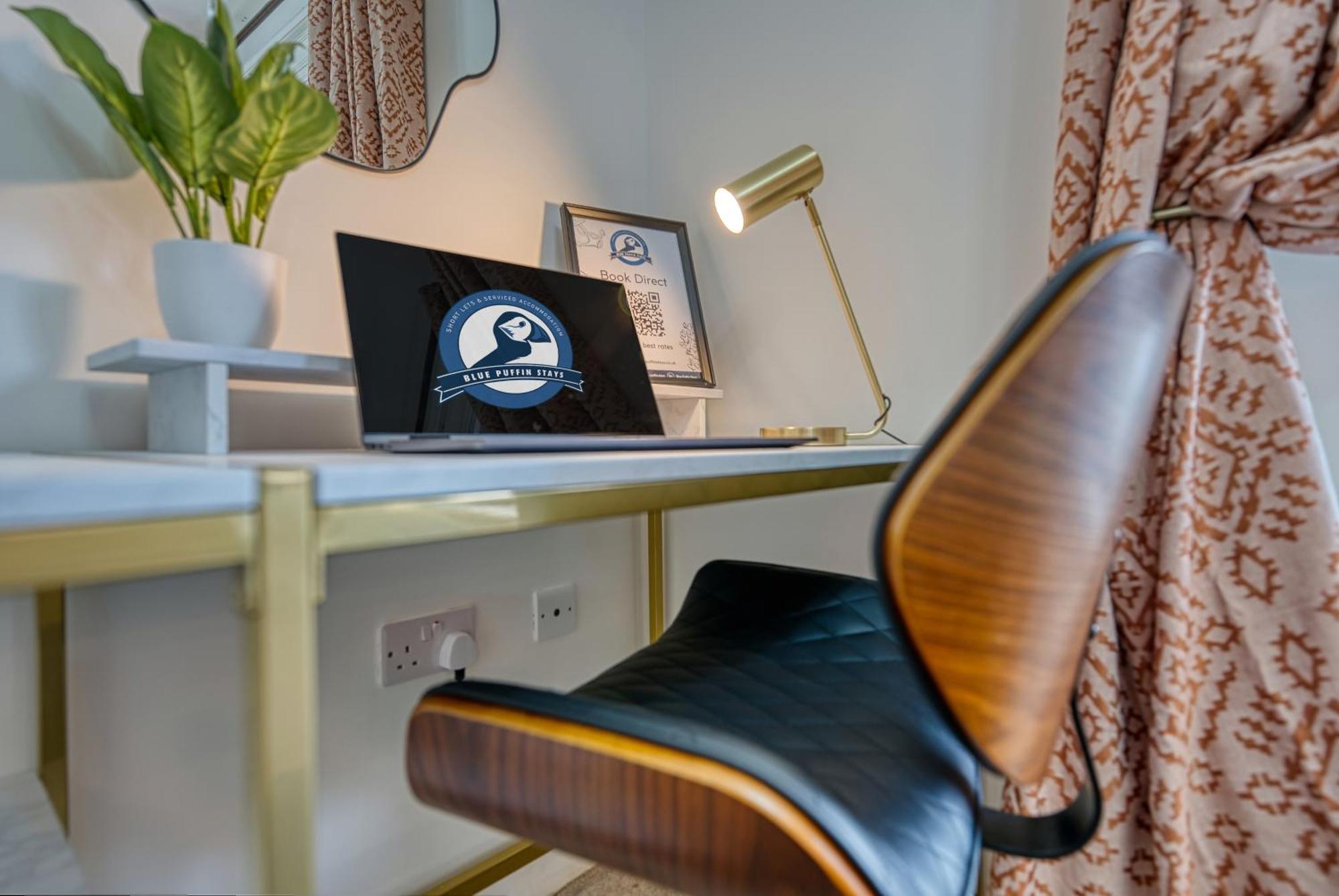 1 Bedroom Ocean Village Luxurious, Stylish & Cosy Apartment, Central Location In Southampton, Sleeps 4 - Summer Special Offer! - By Blue Puffin Stays Exteriér fotografie