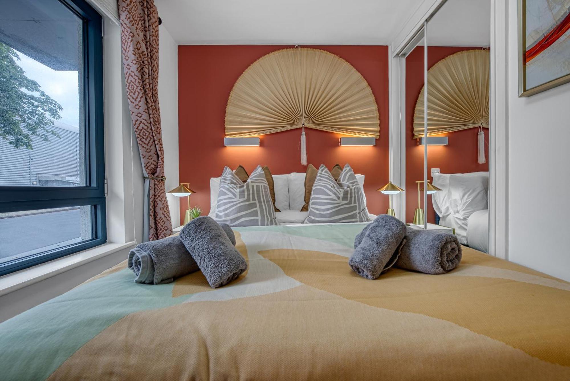 1 Bedroom Ocean Village Luxurious, Stylish & Cosy Apartment, Central Location In Southampton, Sleeps 4 - Summer Special Offer! - By Blue Puffin Stays Exteriér fotografie