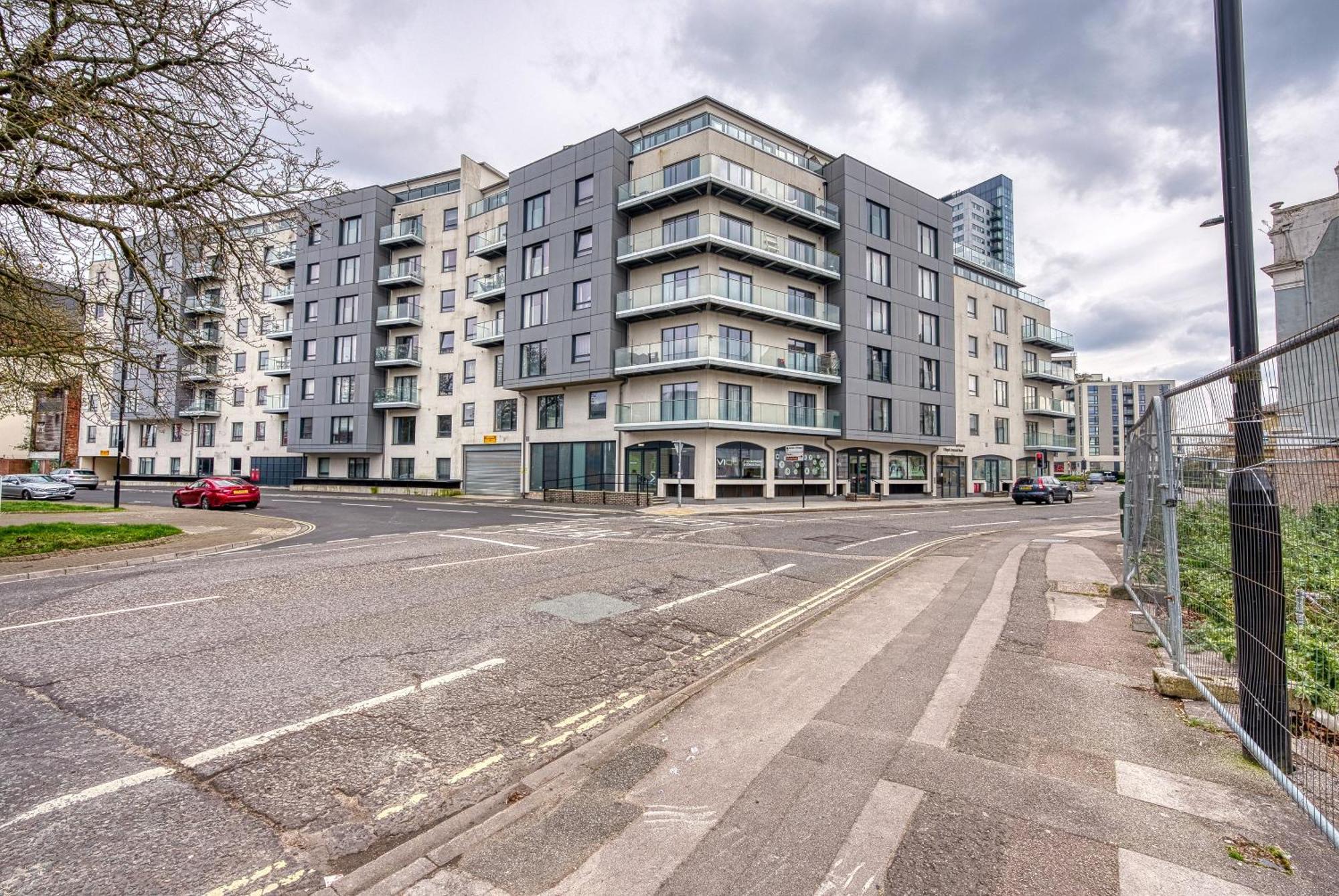 1 Bedroom Ocean Village Luxurious, Stylish & Cosy Apartment, Central Location In Southampton, Sleeps 4 - Summer Special Offer! - By Blue Puffin Stays Exteriér fotografie
